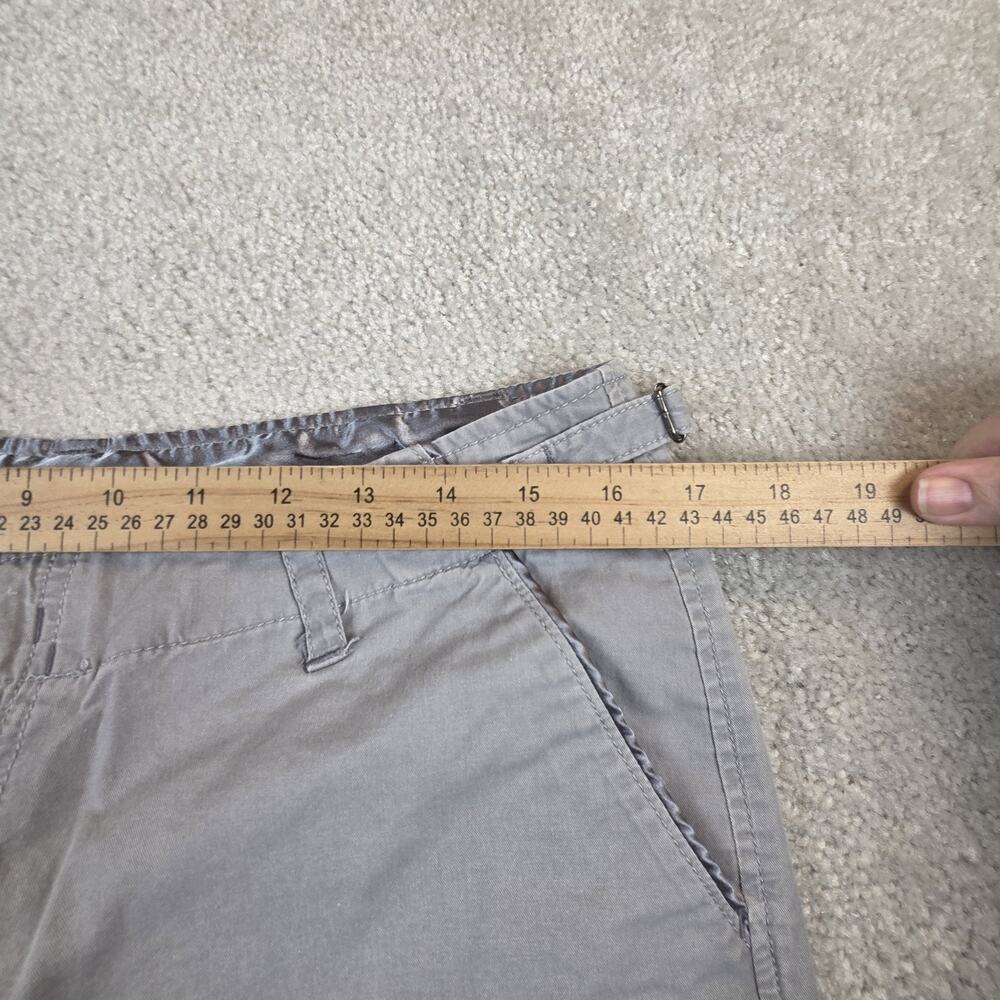 The North Face Womens Bamboo Blend Bermuda Shorts Gray 8 Walking Relaxed Fit - Picture 7 of 8